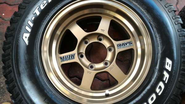 ยาง BF 265 x 75 x 16 พร้อมล้อ TE37