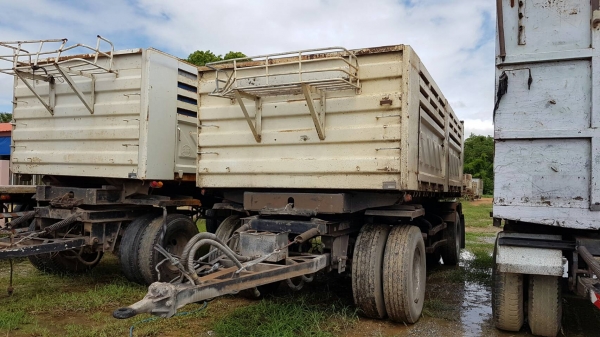 ขาย ลูกพ่วงดั้มสามมิตรสองเพลา ปี 49