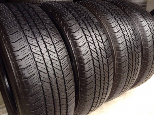 ยาง Bridgstone 265-65-17 ปี 15 ครบชุด 4 เส้น 8000 สภาพสวยๆไม่บวมไม่กินข้าง ดอกยางเหลือเยอะเอาไปวิ่งกันใด้อีกยาวค่ะ