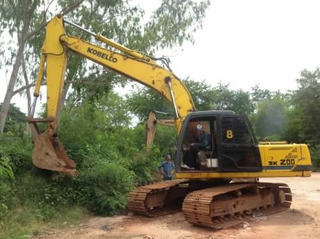 KOBELCO 200 MARK ///