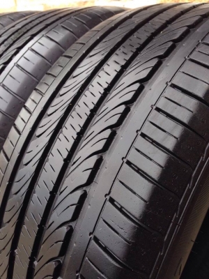 ยาง GOOD YEAR 215-55-17 ปี 15 ครบชุด 4 เส้น 5000 สภาพสวยๆไม่มีปะไม่บวมไม่กินข้าง ดอกยางเหลือเยอะเอาไปวิ่งกันใด้อีกยาวค่ะ
