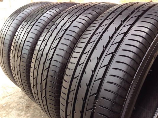 ยาง YOKOHAMA 205-55-16 ปี 16 1 เส้น ปี 15 3 เส้น ครบชุด 4 เส้น 4000 สภาพสวยๆไม่มีปะไม่บวมไม่กินข้าง ดอกยางเหลือเยอะเอาไปวิ่งกันใด้อีกยาวค่ะ