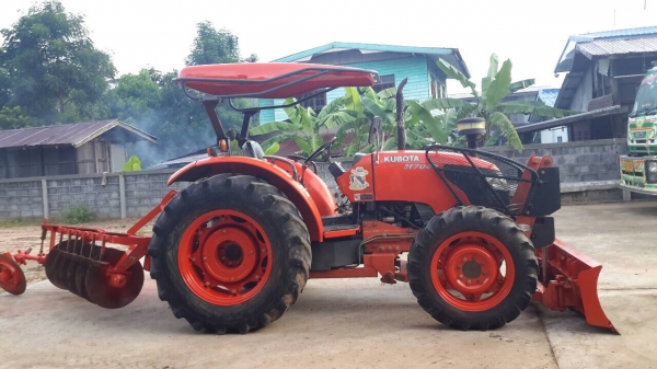 ขายรถไถ Kubota M7040 ปี54 ขายรถไถ Kubota M7040 ปี54