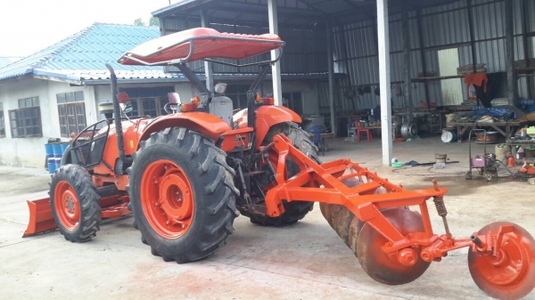 ขายรถไถ Kubota M7040 ปี54 ขายรถไถ Kubota M7040 ปี54