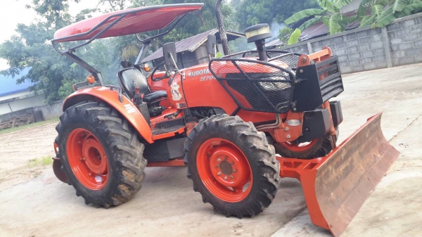 ขายรถไถ Kubota M7040 ปี54 ขายรถไถ Kubota M7040 ปี54