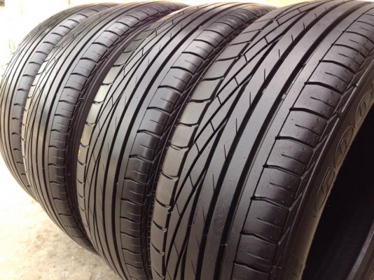 ยาง GOOD YEAR 185-55-16 ปี 16 1 เส้น ปี 15 3 เส้น ครบชุด 4 เส้น 3000 สภาพสวยๆไม่บวมไม่กินข้าง ดอกยางเหลือเยอะเอาไปวิ่งกันใด้อีกยาวค่ะ