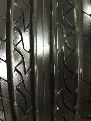 ยางป้ายแดง Maxxis 195-60-15 ปี16 ยางป้ายแดง Maxxis 195-60-15 ปี16