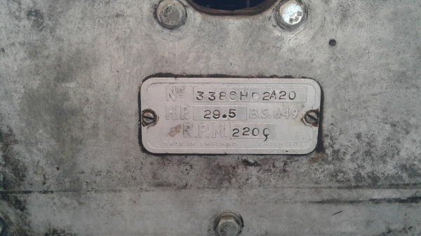 ขาย  เครื่องสูบน้ำ ปั่นไฟ  ยี่ห้อ  lister  29.5  เเรง  ประเทศอังกฤษ