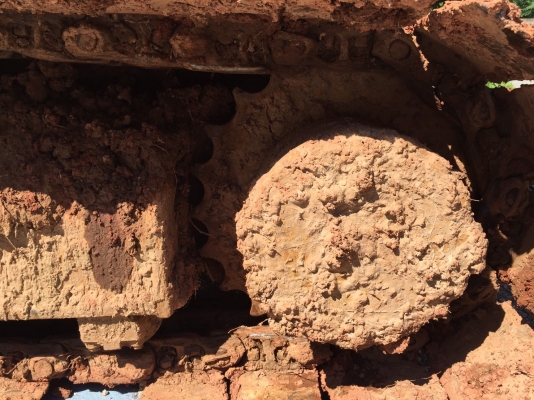 ขาย 425,000 CAT  E 120 B เครื่อง 6 BD เครื่องดี ปั้มแรง เอวดี ช่วงล่างดี รถพร้อมใช้เอกสารเล่มทะเบียน 090-772-3710 090-772-3708