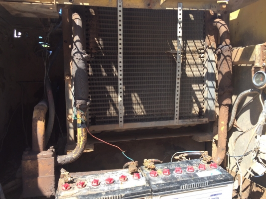 ขาย 425,000 CAT  E 120 B เครื่อง 6 BD เครื่องดี ปั้มแรง เอวดี ช่วงล่างดี รถพร้อมใช้เอกสารเล่มทะเบียน 090-772-3710 090-772-3708