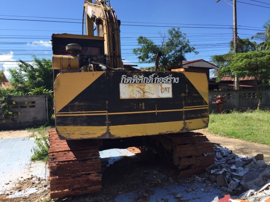 ขาย 425,000 CAT  E 120 B เครื่อง 6 BD เครื่องดี ปั้มแรง เอวดี ช่วงล่างดี รถพร้อมใช้เอกสารเล่มทะเบียน 090-772-3710 090-772-3708