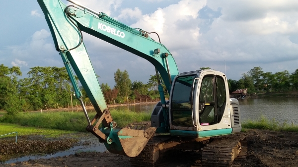 ขาย sk135 sr yy03 สภาพสวยเครื่องแห้งปั๊มแรงพร้อมใช้งานไฟฟ้าครบแทรกใหญ่บูมอามร์พิเศษ