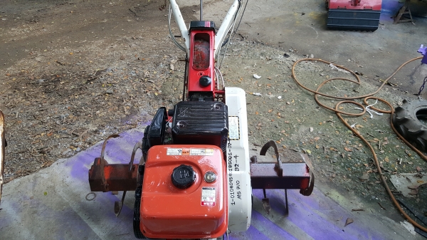 รถพรวนดิน โรตารีกว้าง 1.06 ช.ม. พร้อมใช้งาน รหัสสินค้า B2 - 4 รถพรวนดิน โรตารีกว้าง 1.06 ช.ม. พร้อมใช้งาน รหัสสินค้า B2 - 4