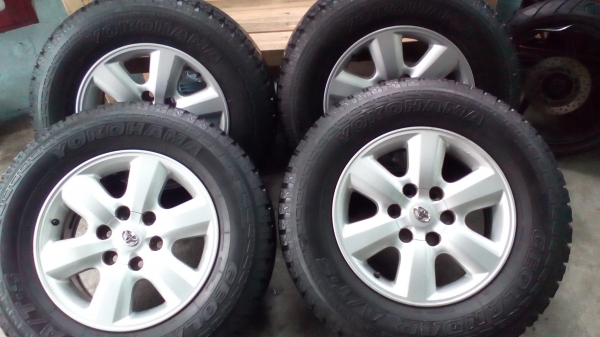 ขายแม็กซ์ฟอร์จูนเนอรพร้อมยางYOKOHAMA