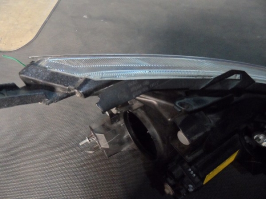 ขาย ไฟหน้ารถยนต์มือสอง ซีนอน xenon ครบชุด มิตซูบิชิ นิว สเปซวากอน Mitsubishi New Space Wagon  มือสอง ของแท้ นำเข้าจากญี่ปุ่น