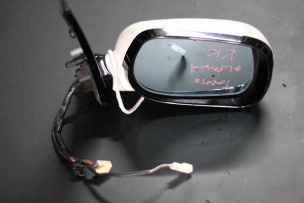 ขาย กระจกมองข้าง  โตโยต้า อัลพาร์ด ปี 04 TOYOTA ALPHARD 04 รุ่นมีไฟเลี้ยว  มือสอง ของแท้ นำเข้าจากญี่ปุ่น