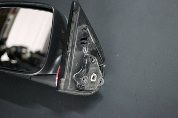 ขาย กระจกมองข้าง อีซูซุ ดีแมค ISUZU DMAX 3 สาย  มือสอง ของแท้ นำเข้าจากญี่ปุ่น