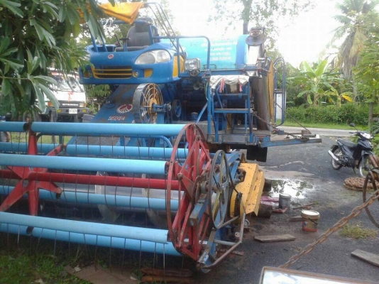 ขาย 270.000บาท เกษตร รุ่นปลดหนี้ ปี52 รองกระสอบ เช็คสภาพใหม่ พร้อมลงเกี่ยว