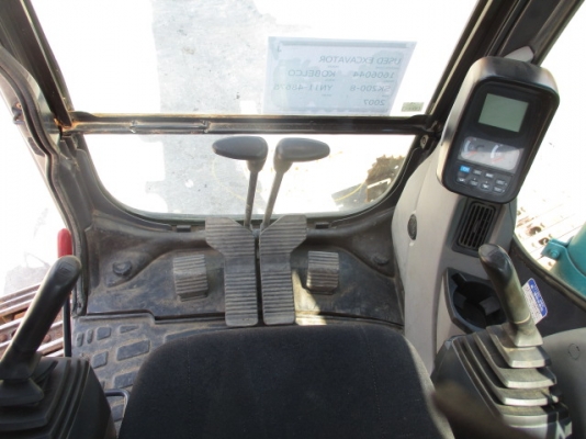 KOBELCO SK200-8 #YN11 เก่านอกสภาพสวยกริ๊บ KOBELCO SK200-8 #YN11 เก่านอกสภาพสวยกริ๊บ