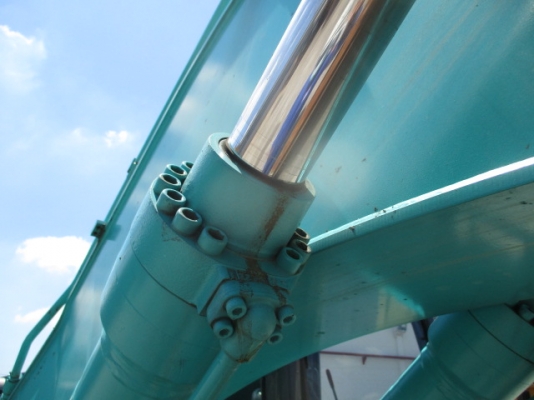 KOBELCO SK200-8 #YN11 เก่านอกสภาพสวยกริ๊บ KOBELCO SK200-8 #YN11 เก่านอกสภาพสวยกริ๊บ