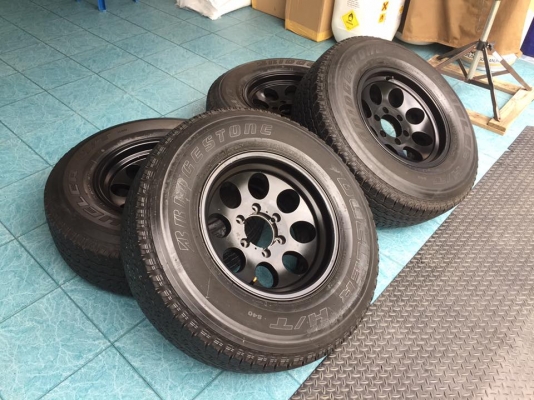 ล้อหยดน้ำ ลายMickeythompson 16x8 ยาง 265/70/16 ดอกสวยหนาเต็ม4เส้น