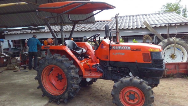 ขายรถไถ KUBOTA L3408  ราคา 125,000 บาท อ.แกลง จ.ระยอง   DC Tractor Rayong 0818618678,0899347475 https://www.facebook.com/DC-Tractor-Rayong-3071545327&hellip;/shop&hellip; id line=081-8618678 id line=089-9347475