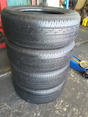 บริสโตน ทูรันซ่า HT 215/45/17 ปลายปี14 สวยๆ 1ชุด