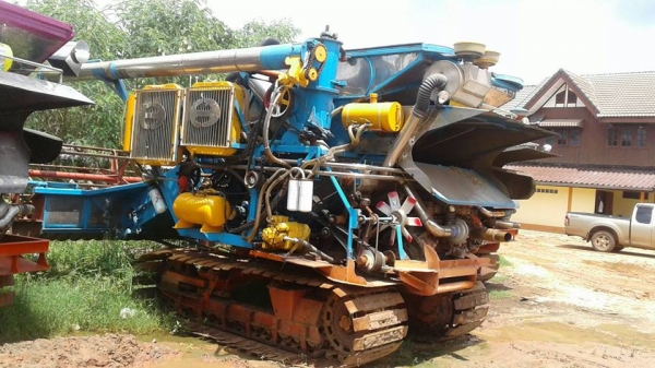 ขายรถเกี่ยวข้าว ปานเจริญ อุ้ม2.5ตัน เครื่องเจโอวัน ตัวเดิน12HT โซ่49ข้อ สภาพพร้อมใช้งาน ราคา900,000 สนใจโทร 090-8588220คุณนะ 093-3258446คุณบิว หรือเข้าดูสินค้าอื่นๆได้ที่ www.narong2truck.com หรือ www.truck.in.th/498 หรือเพจFacebook ณรงค์ ซื้อขายรถมือสอง