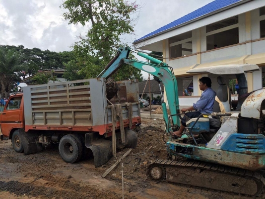 ขายแม็คโค IHI-32 ปั้มนิ้ว คอลโทรลสั้น