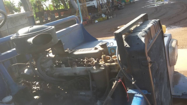 ขายคับเครื่องเกียร์ISUZU 6BBพร้อมหม้อน้ำ เครื่องติดพร้อมใช้สภาพดี