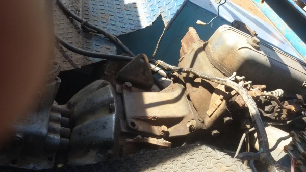 ขายคับเครื่องเกียร์ISUZU 6BBพร้อมหม้อน้ำ เครื่องติดพร้อมใช้สภาพดี