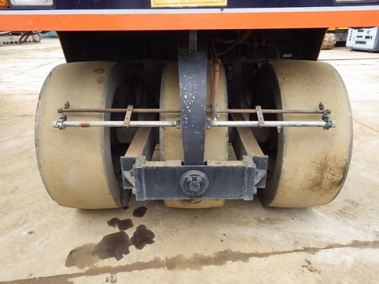 บดล้อยาง 7 ล้อ RT200WT