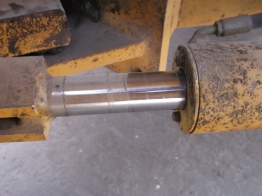 CAT CB534B เบรคดาว 10 ตัน CAT CB534B เบรคดาว 10 ตัน