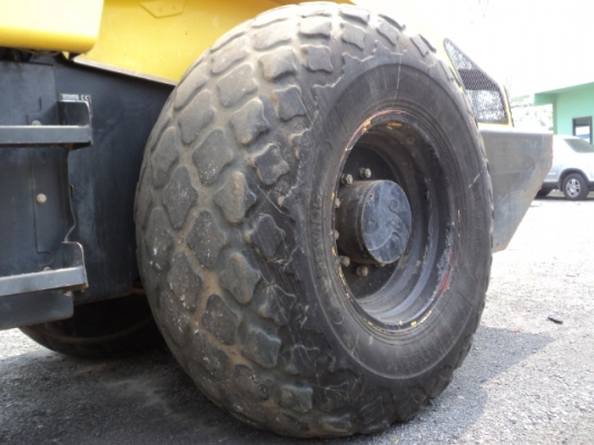 รถบด BOMAG BW211D ขนาด 10ตัน