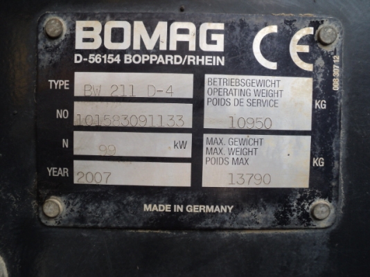 รถบด BOMAG BW211D ขนาด 10ตัน