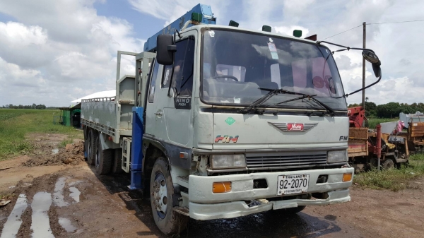 ขายคับ HINO 3H สองเพลาสโลว์เครื่องJOเทอร์โบอินเตอร์ติดเครน5ตันรถสวยพร้อมใช้
