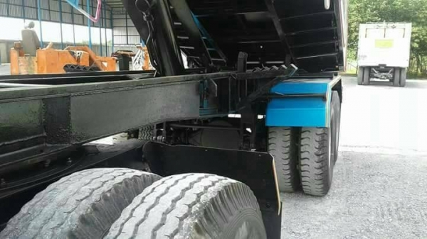 ขายรถพ่วงดัมพ์ ISUZU เครื่อง 300 แรง ปี 52 กระบะดัมพ์มิเนียม ลูก 3 เพลาแท้