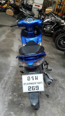 ขาย Honda Wave 125 i สตาร์ทมือ ปี 55 ปลายปี เครื่องดีเดิมๆ ไม่หลวม ชุดสีมีรอยล้ม 2 ฝั่ง ด้านซ้ายและด้านขวา ตรงบังลมนอก ภาษีเต็มเล่มพร้อมชุดโอน