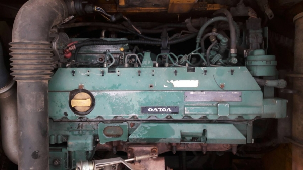 ขายรถแบคโฮ VOLVO EC210B เอกสารเล่มทะเบียน ราคา 1150000