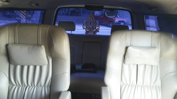 ขายรถตู้ Toyota Hiace ตัวนอก ปี2003 ราคา 180000 บาท