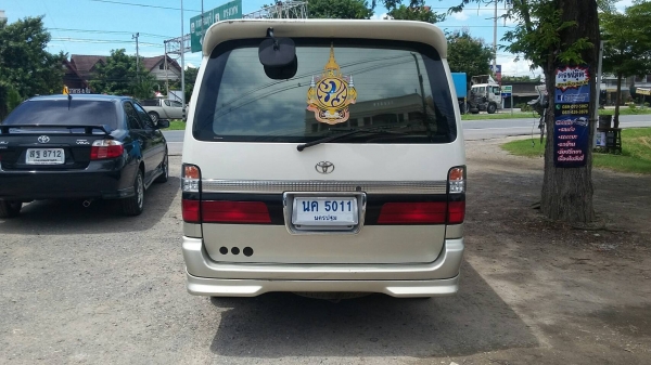 ขายรถตู้ Toyota Hiace ตัวนอก ปี2003 ราคา 180000 บาท ขายรถตู้ Toyota Hiace ตัวนอก ปี2003 ราคา 180000 บาท