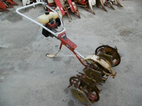 เครื่องกำจัดวัชพืชในร่องข้าว รหัสสินค้า : 80903790 ยี่ห้อ : MINIKARUCHI รุ่น : FKW