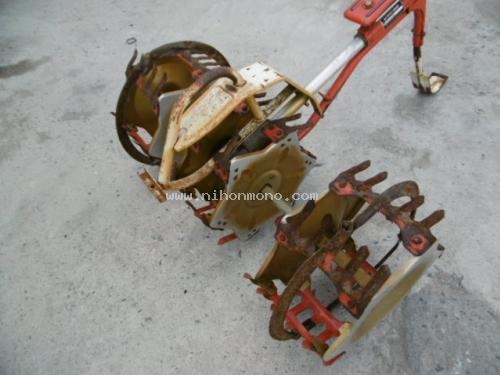 เครื่องกำจัดวัชพืชในร่องข้าว รหัสสินค้า : 80903790 ยี่ห้อ : MINIKARUCHI รุ่น : FKW