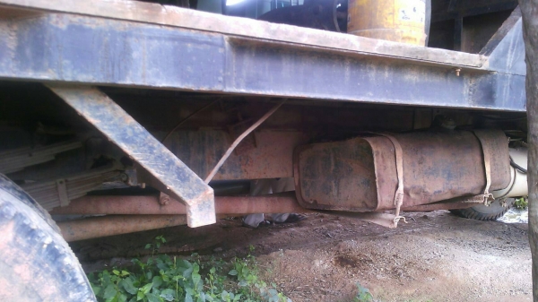 ขายรถแบคโฮพร้อมรถ 6 ล้อเทรลเลอร์ KOMATSU PC6-5 กับ ISUZU หน้ายาวเครื่อง 165 ราคา 460000