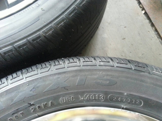 MAX SSW ขอบ 17 ET40 5รู 114 พร้อมยางMAXXIS 225-50-17 ปลายปี13 MAX SSW ขอบ 17 ET40 5รู 114 พร้อมยางMAXXIS 225-50-17 ปลายปี13