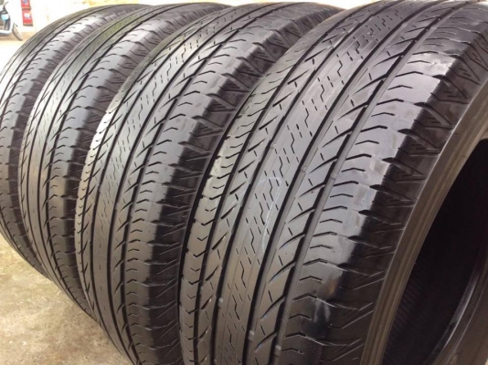 ยาง Bridgstone 265-70-16 ปี 15 ครบชุด 4 เส้น 6000  สภาพสวยๆไม่มีปะไม่บวมไม่กินข้าง ดอกยางเหลือเยอะเอาไปวิ่งกันใด้อีกยาวค่ะ