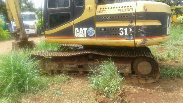 CAT 312B V2  รถ4ปี 1XXXXช.ม เอกสารอินวอยซ์ เจ้าของขายเอง