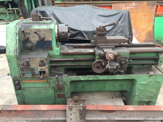 ขายกลึงญี่ปุ่น5ฟุตเก่าเก็บมีจี๋ยันศูนย์ด้วยราคาเบาๆครับ