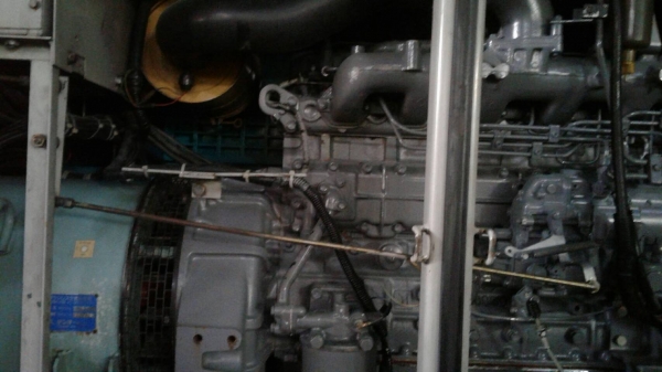 เครื่องปั่นไฟ 60KVA พร้อมเทเลอร์ เครื่องปั่นไฟ 60KVA พร้อมเทเลอร์