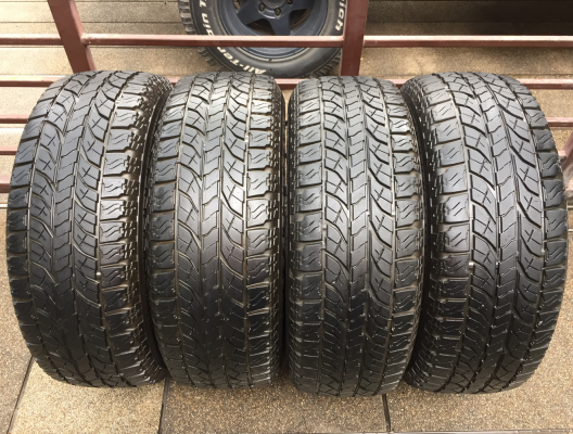 ยาง Yokohama 265 70 16 ปลายปี13 ดอกเต็ม ใช้กันยาว ราคาไม่แพง